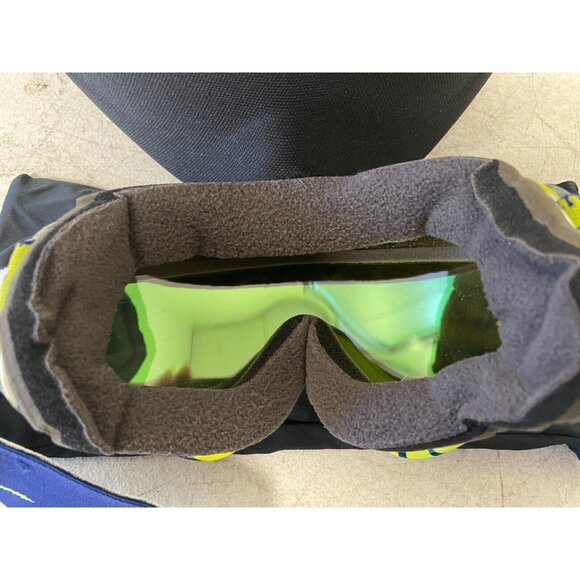 Oakley A Frame Fire Iridium Polarized Goggles - Picture 4 of 6